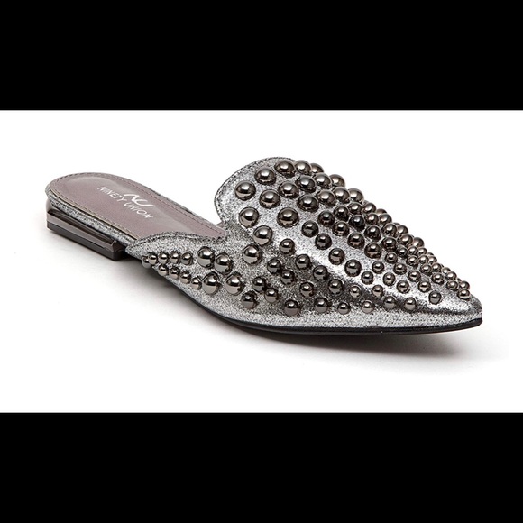 Gorgeous silver beaded mules - Picture 1 of 5